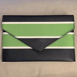 Vera Bradley small envelope clutch